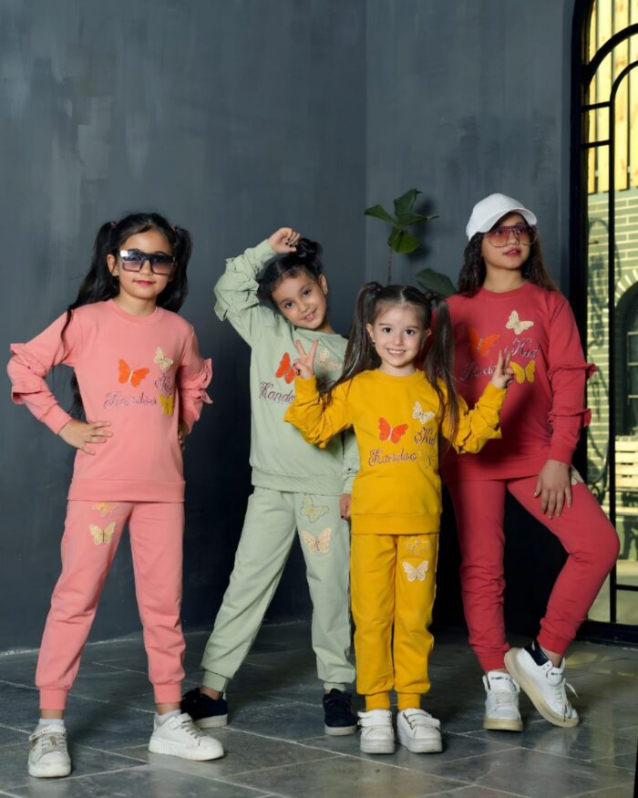 ست بلوز شلوار دخترانه گلدوزی طرح پروانه
