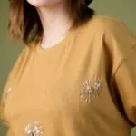 تیشرت زنانه نگین کار شده کد 906150