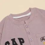 ست تیشرت شلوارک یقه قاپکدار طرح GAP