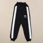 شلوار جاگر جیبدار سه خط طرح Adidasکد140403173